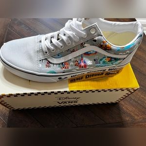 Vans x Walt Disney World 50th Anniversary shoes Men's size 12
